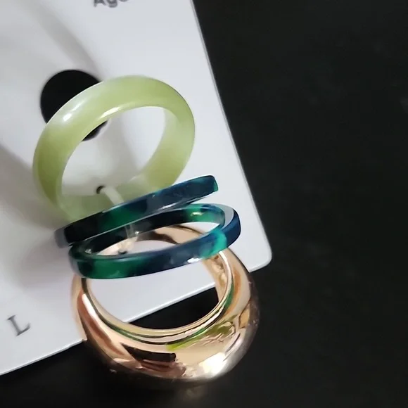 B5 Pack of Rings - Picture 4 of 8